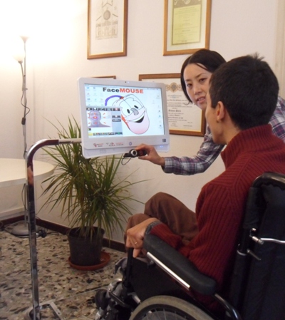 FaceMOUSE Machine: computer per disabili FaceMOUSE Machine: computer per disabili